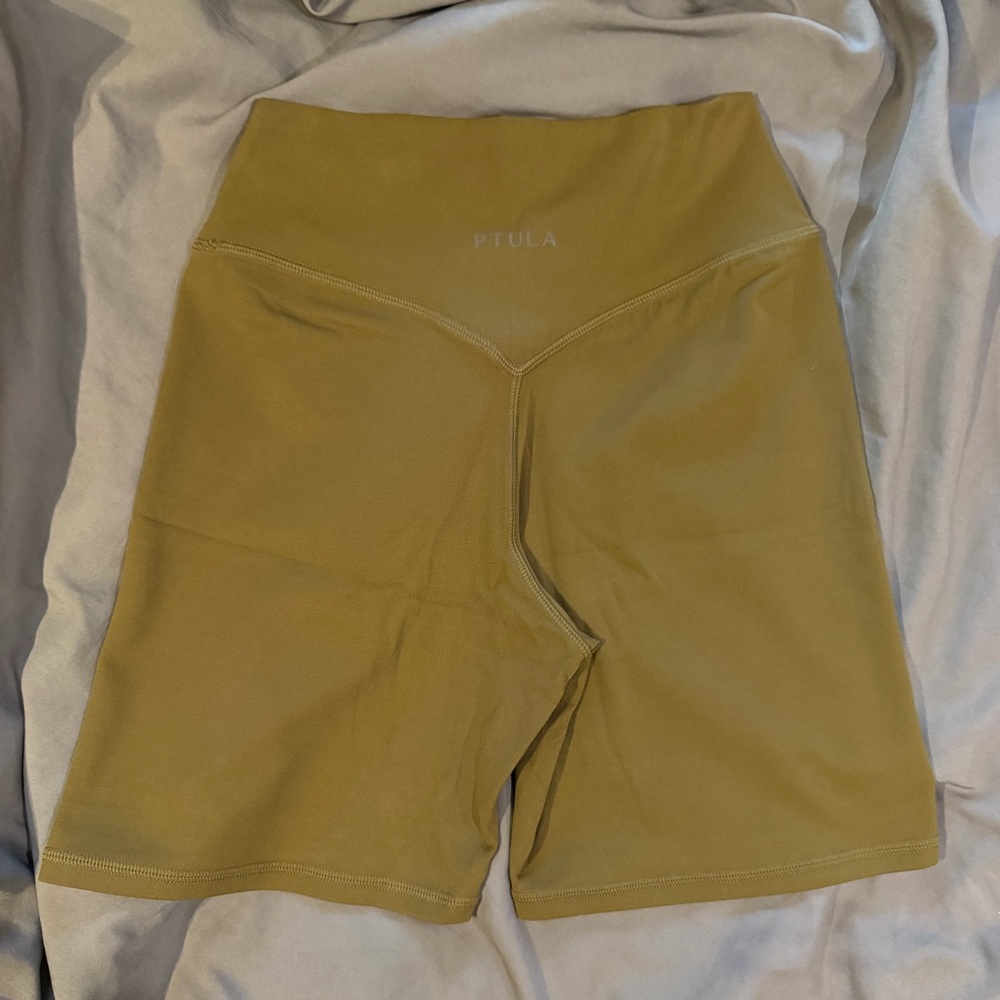 P’TULA Feathertech Classic 6” Short in Cypress Green size Medium - Picture 4 of 8